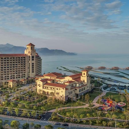 Doubletree By Hilton Huidong Resort Хойчжоу Экстерьер фото