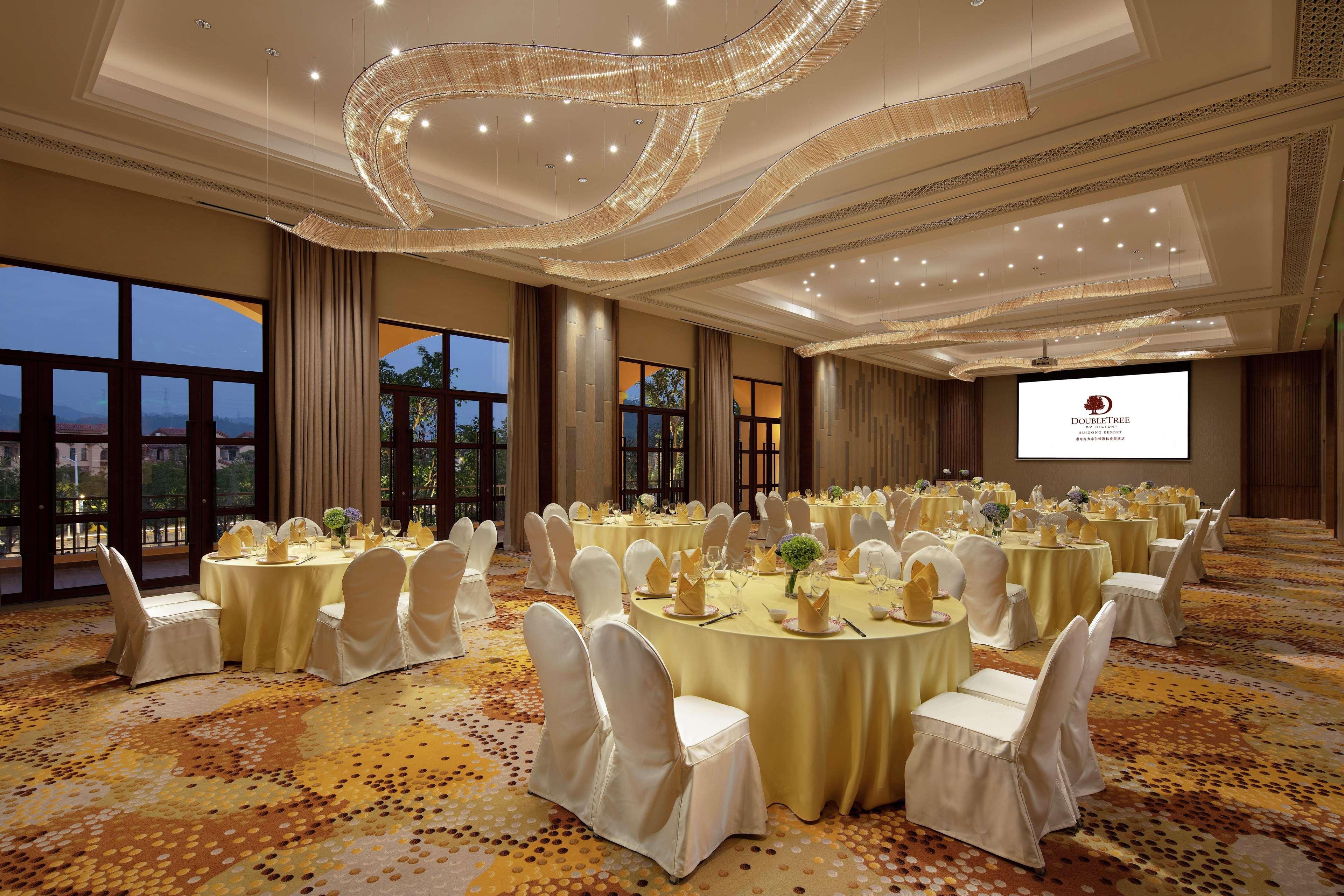 Doubletree By Hilton Huidong Resort Хойчжоу Экстерьер фото