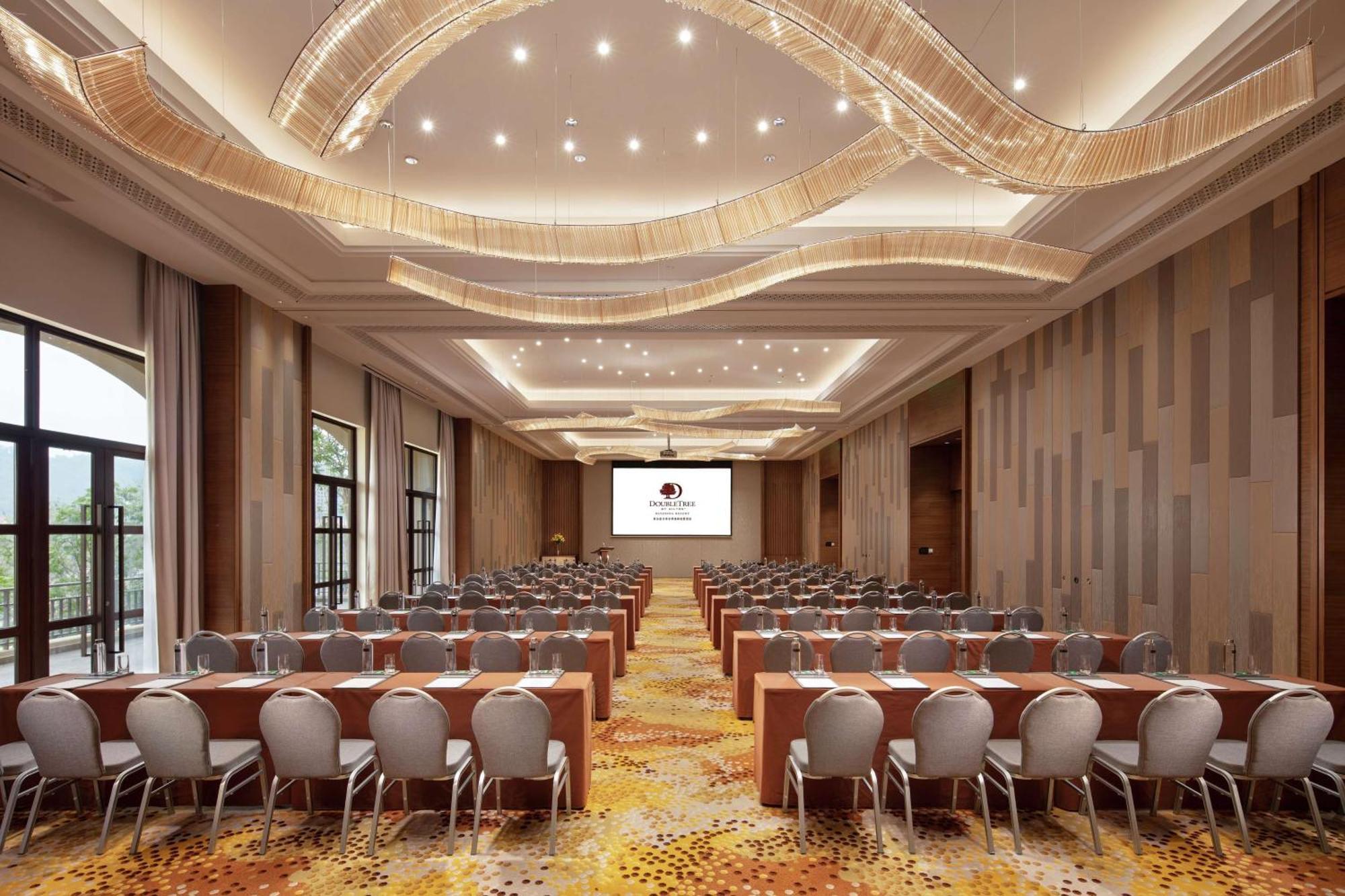 Doubletree By Hilton Huidong Resort Хойчжоу Экстерьер фото